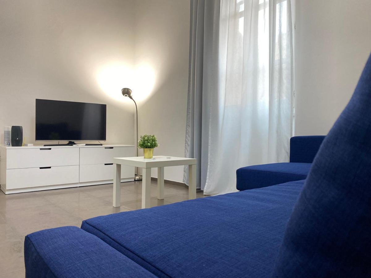 Premium Apartment City Center 칼리아리 외부 사진